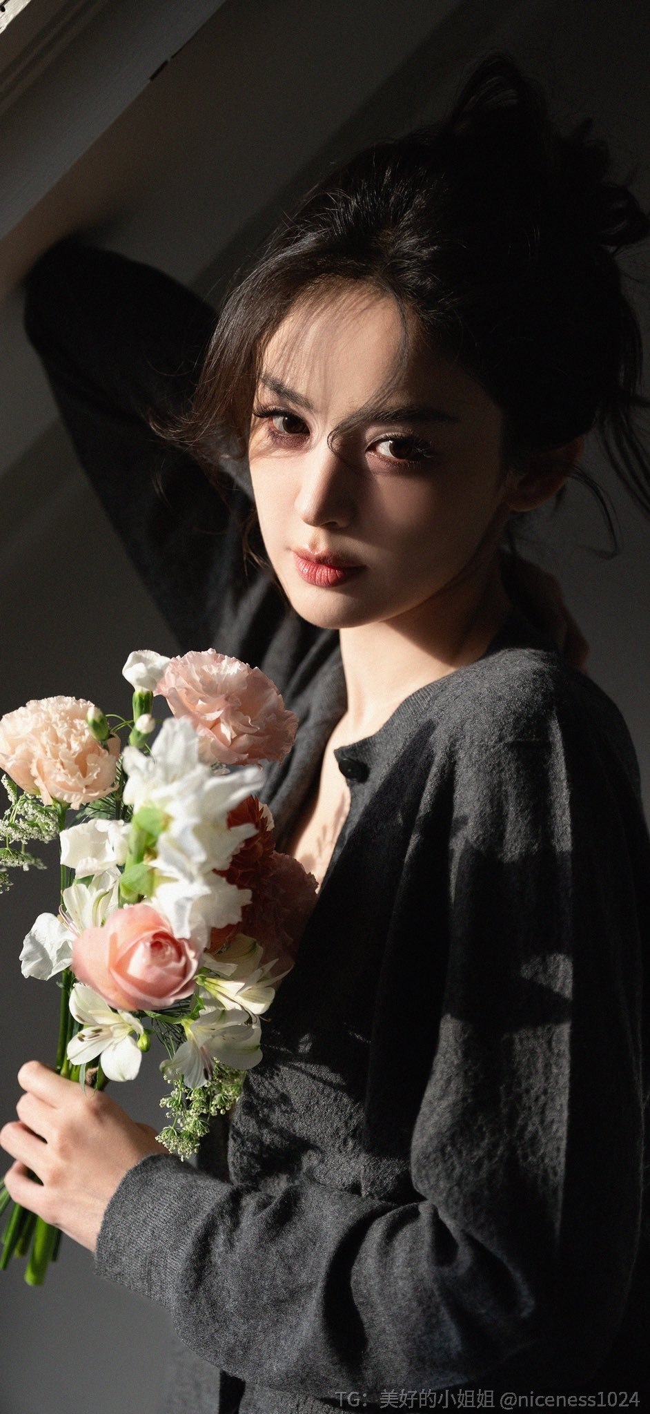 https://blossom.ditto.pub/f75312613e0e38494f2007ba1b178f790e5dde636719bb271d2bc4babbcd9f38.jpeg